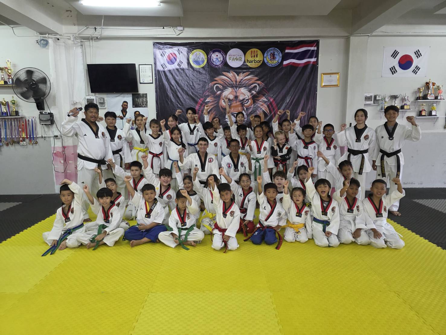 อบรมเทควันโดพิเศษ “เคล็ดลับสู่ความเป็นแชมป์”